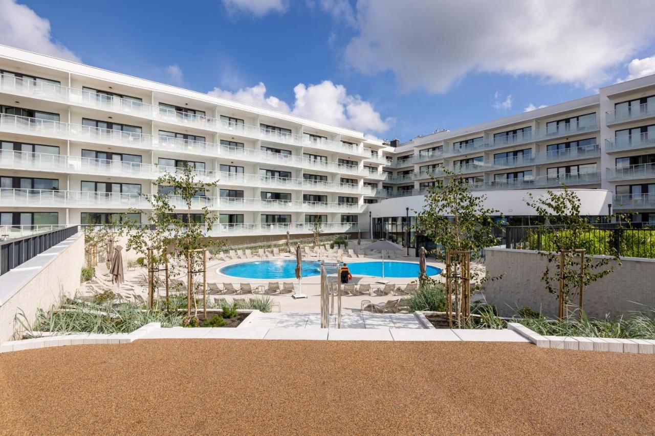 Polanki Aqua Apartment With Parking By Renters Prestige 코워브제크 외부 사진